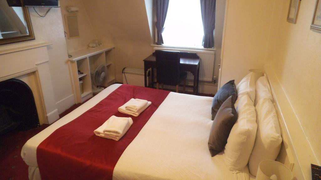 Arran House Hotel London Room photo